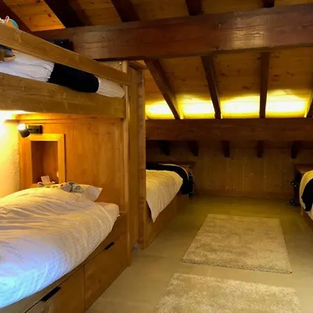 La Petite Ferme Apartment *